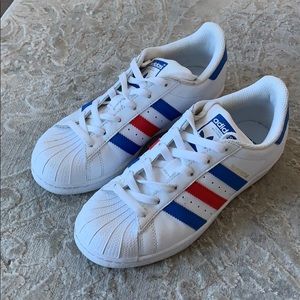 🇺🇸Limited Edition Adidas Superstars 🇺🇸